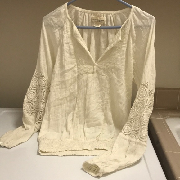 Ralph Lauren Tops - Boho RL blouse (white)